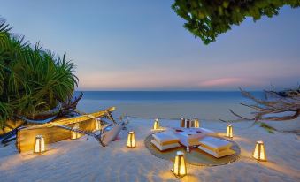 Chale Island Resort