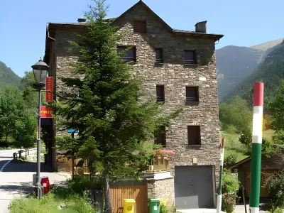 Apartaments Vilaró Hotel di El Serrat