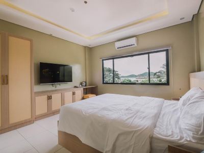 Tropicasa Coron Resort and Hotel