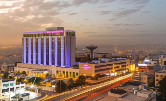 3. Crowne P..