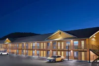 Super 8 by Wyndham Whites Creek/ Nashville NW Area Hotels in Joelton