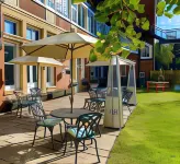 Yarrow Hotel Hotels in 