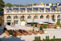 Hôtel Mercure Nancy Centre Place Stanislas Отели рядом с достопримечательностью «City Hall of Nancy»