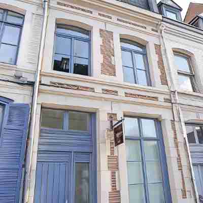Au Chat Qui Dort Lille - Magasin Hotel Exterior