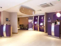 Warwick Hotels in Warwick