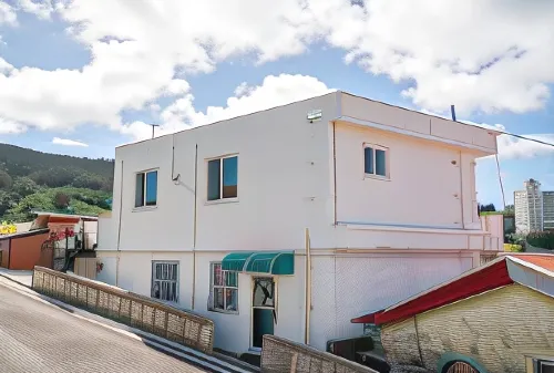 Nuah Hotels in Wando