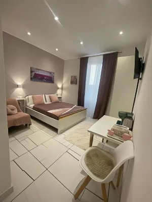 Laura Rooms Hotels in Beverino