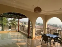 Chester Hill Residence فنادق في Kwabenya