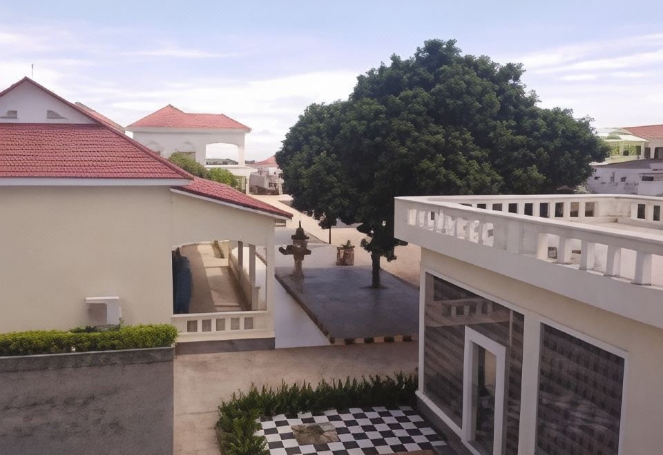 hotel overview picture