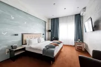 Premier Hotel