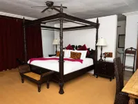 Umdlalo Lodge. Hotel in zona Tweni Beach