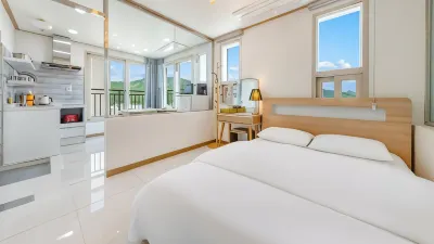 Nami Island Pig Dream Spa Pension Các khách sạn gần Jara Island