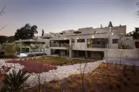 Dynasty Forest Sandown Self Catering Hotel - 4-Sterne