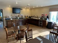 Boarders Inn & Suites by Cobblestone Hotels - Munising - Wifi