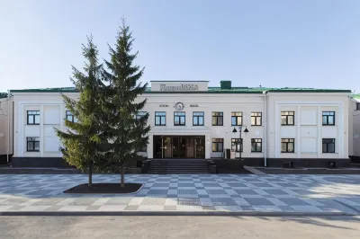 Покровский