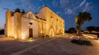 Tenuta Rocci Cerasoli F.lli De Blasi S.r.l.附近的飯店