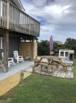 Newly remodeled &100 steps to the beach access.  Very clean and close to beach.