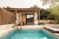 Monastery Estate Retreat - Private Pools