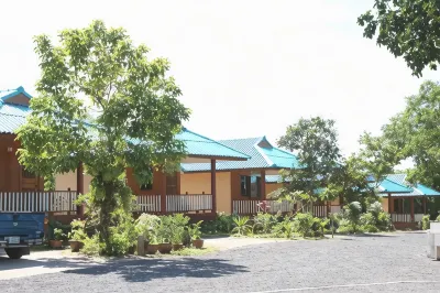 Lam-Tong Resort Hotels near Koh Rat