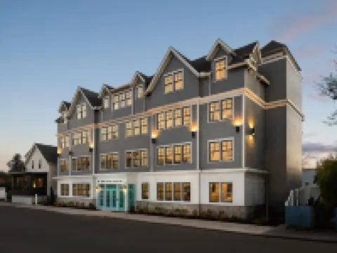 Island House Newport Hotels in Newport County