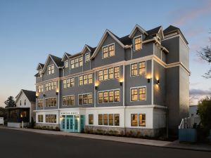 Island House Newport