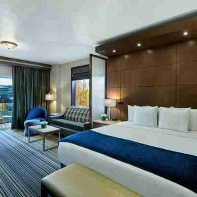 Oxford Suites Spokane Downtown Rooms