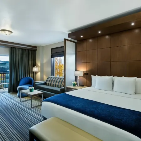 Oxford Suites Spokane Downtown