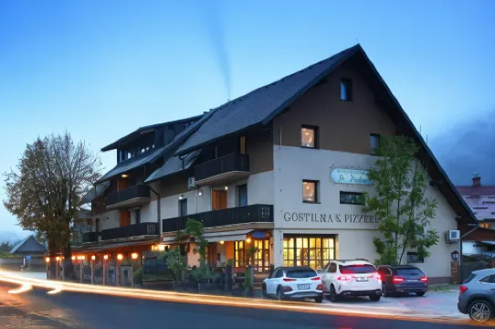 Hiša Pr'Pristavc Hotels in Ribcev Laz