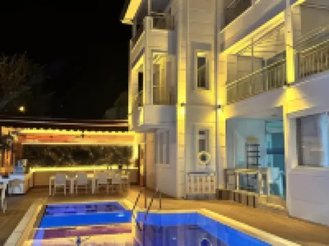 Amsterdam Boutique Hotel & Suite Hotels in Kemer