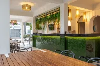 Hotel Manantial Melgar - ที่มีบาร์
