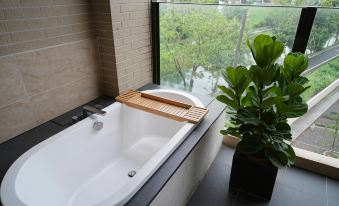 Riverbank Villa