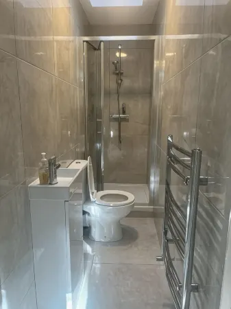 Astra Hostel Отели рядом с достопримечательностью «Церковь Святого Аудоена»