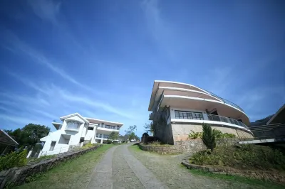 Ayur County Resort Hotels in Chinnakanal
