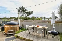 "Le bas de la dune" rental 50m from the beach with Nordic bath, garden