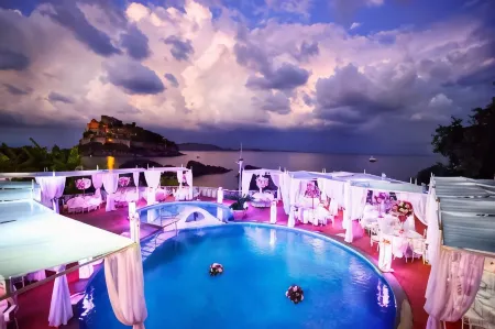 Strand Hotel Delfini