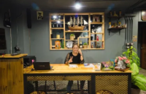 ตลาดเก่า บัลโคนี่ กระบี่ - โฮสเทล