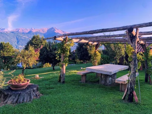 La Roggia - Historic Molino Maufet Watermill - Lake Como - balcony