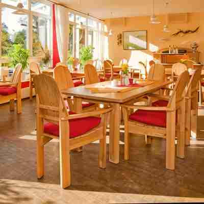 Hotel Haus Linden Dining/Meeting Rooms