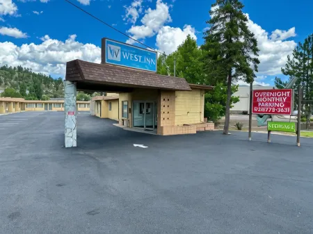 West Inn Nau - Downtown Flagstaff