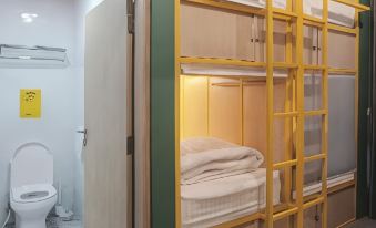 Konko Hostel Jakarta