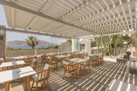 Parian Lithos Residence