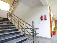 Manzil Hostel Hotel di Rishikesh
