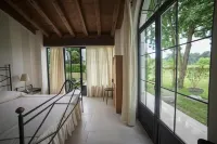 Villa Franca in Franciacorta Hotels in Rovato