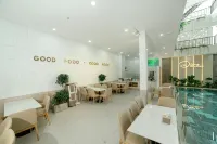 Diora Hotel Pleiku by Hos - 朝食