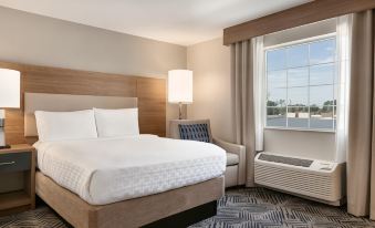 Candlewood Suites Fayetteville Fort Bragg