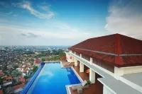 Wimarion Hotel Semarang - Kolam Renang
