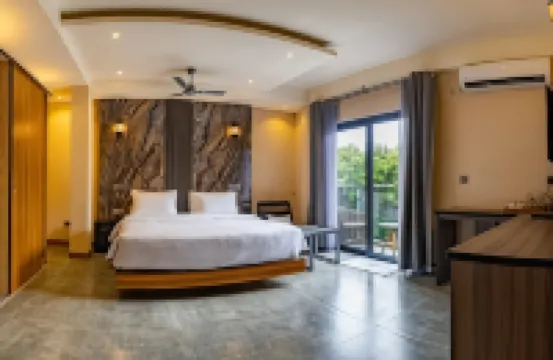 AIG GRAND HOTEL FUVAHMULAH Hotels in 