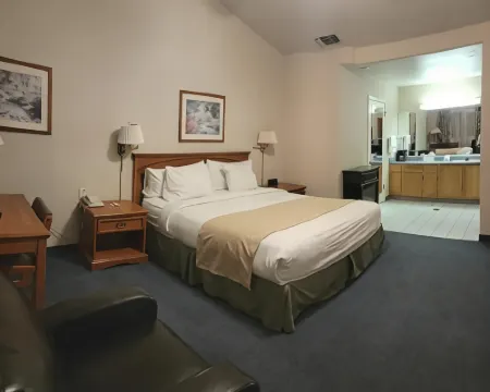 Garden Inn and Suites Fresno Hotels in Fresno