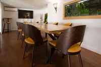 Logis Hotel - la Petite Rade Hotels in Sainte-Adresse