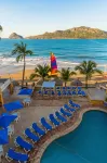 Las Flores Beach Resort - Pool